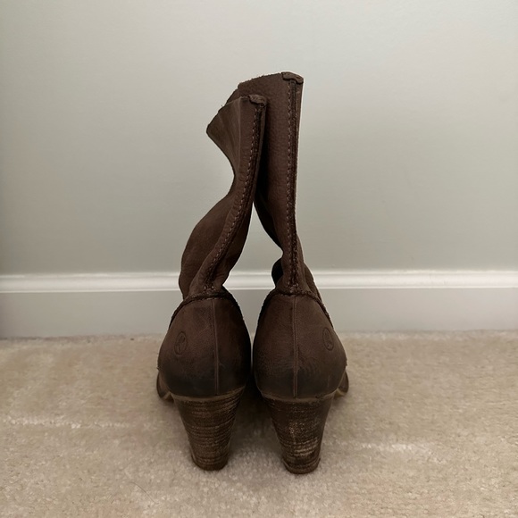 Genuine Leather Bootie, Kampgen - Picture 4 of 4